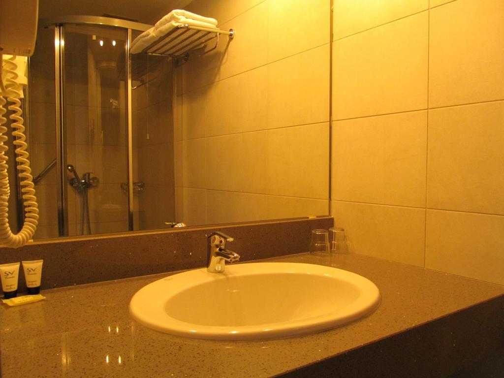 Pedi Beach Hotel Simi Zewnętrze zdjęcie