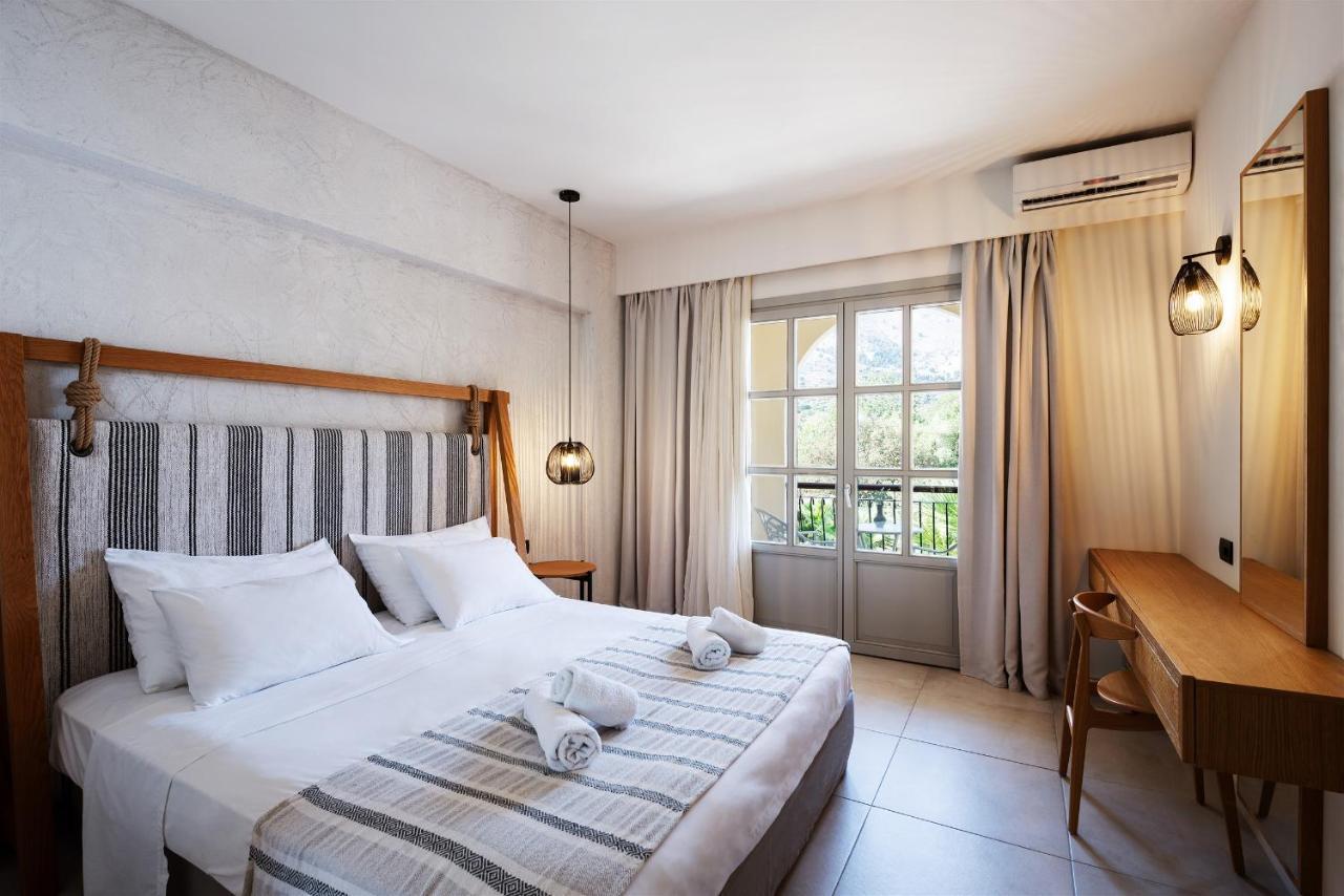 Pedi Beach Hotel Simi Zewnętrze zdjęcie