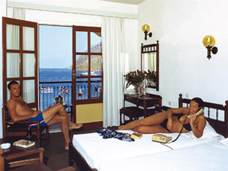 Pedi Beach Hotel Simi Zewnętrze zdjęcie